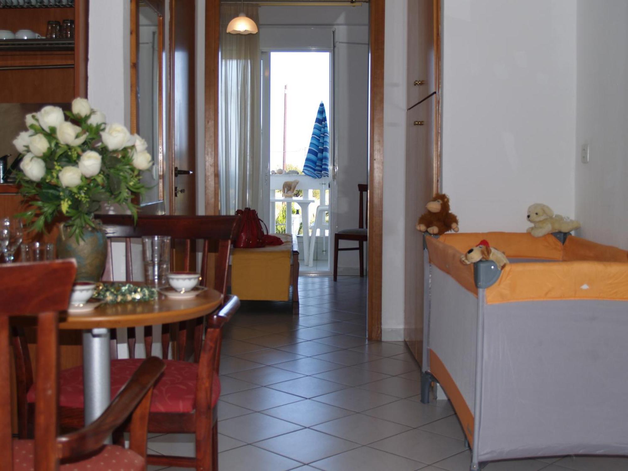Kavala Beach Hotel Apartments Nea Iraklitsa Екстер'єр фото