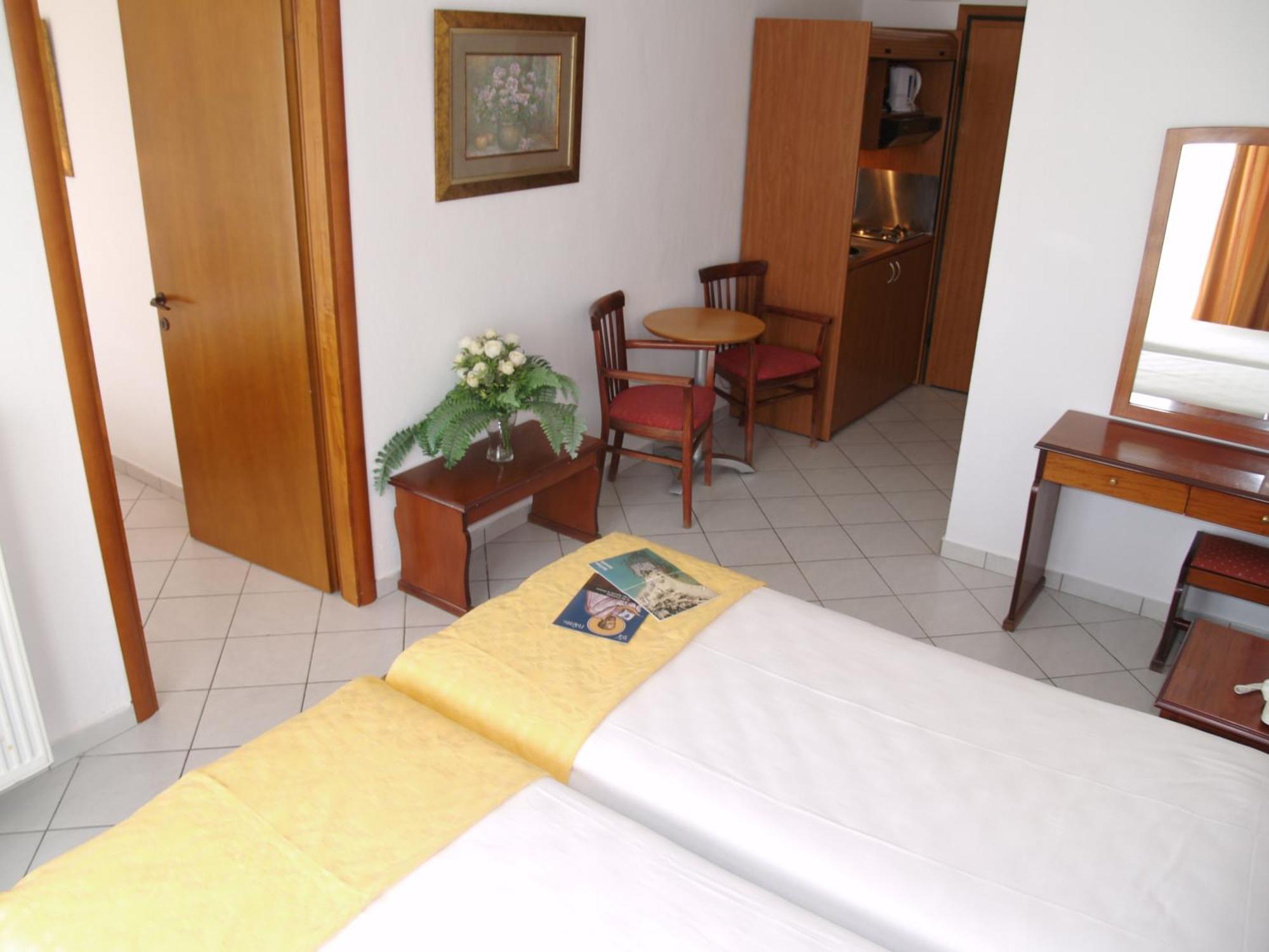 Kavala Beach Hotel Apartments Nea Iraklitsa Номер фото